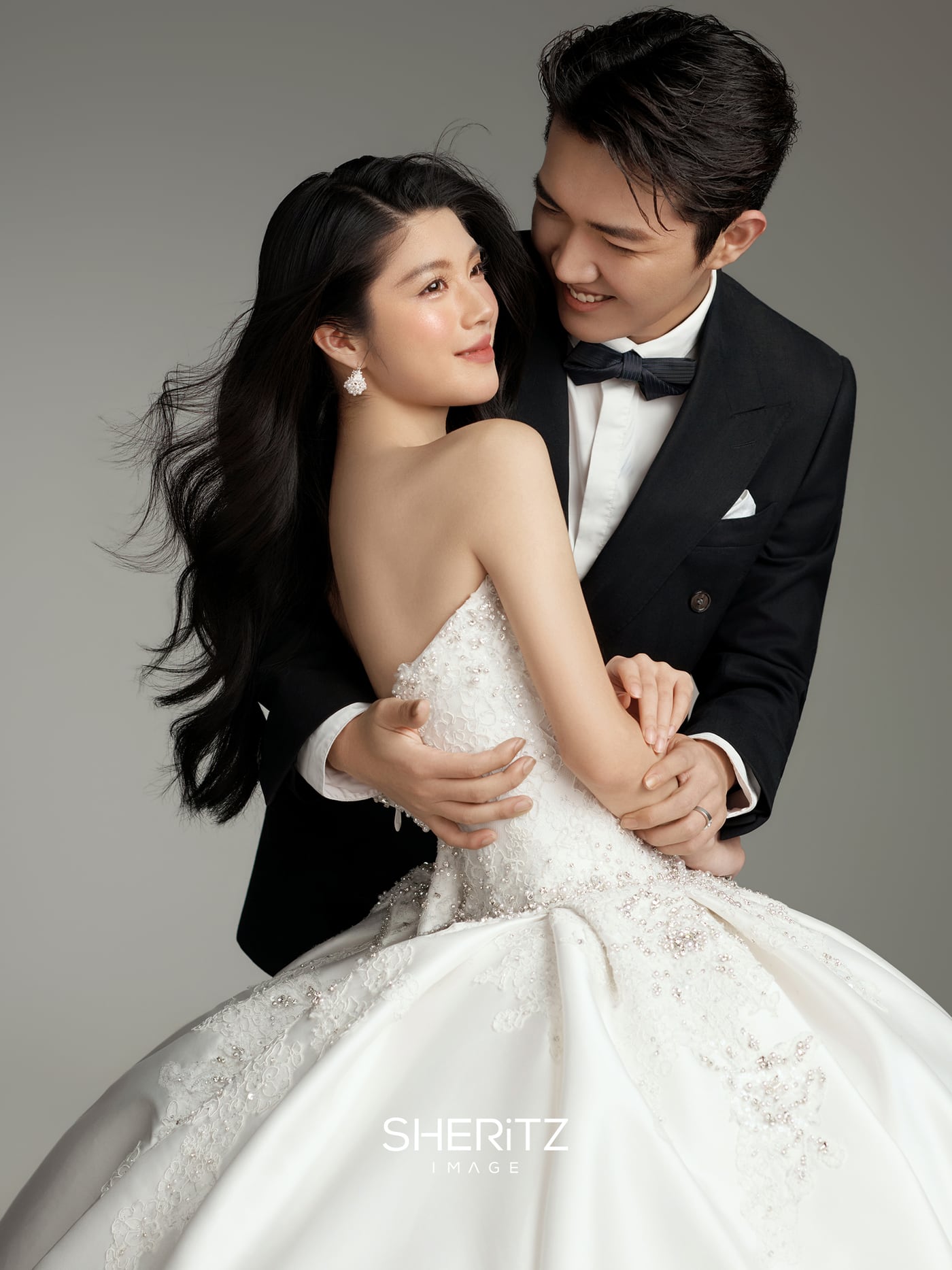 大婚肖像 · 韩先生 & 秋女士 · 婚纱摄影 3