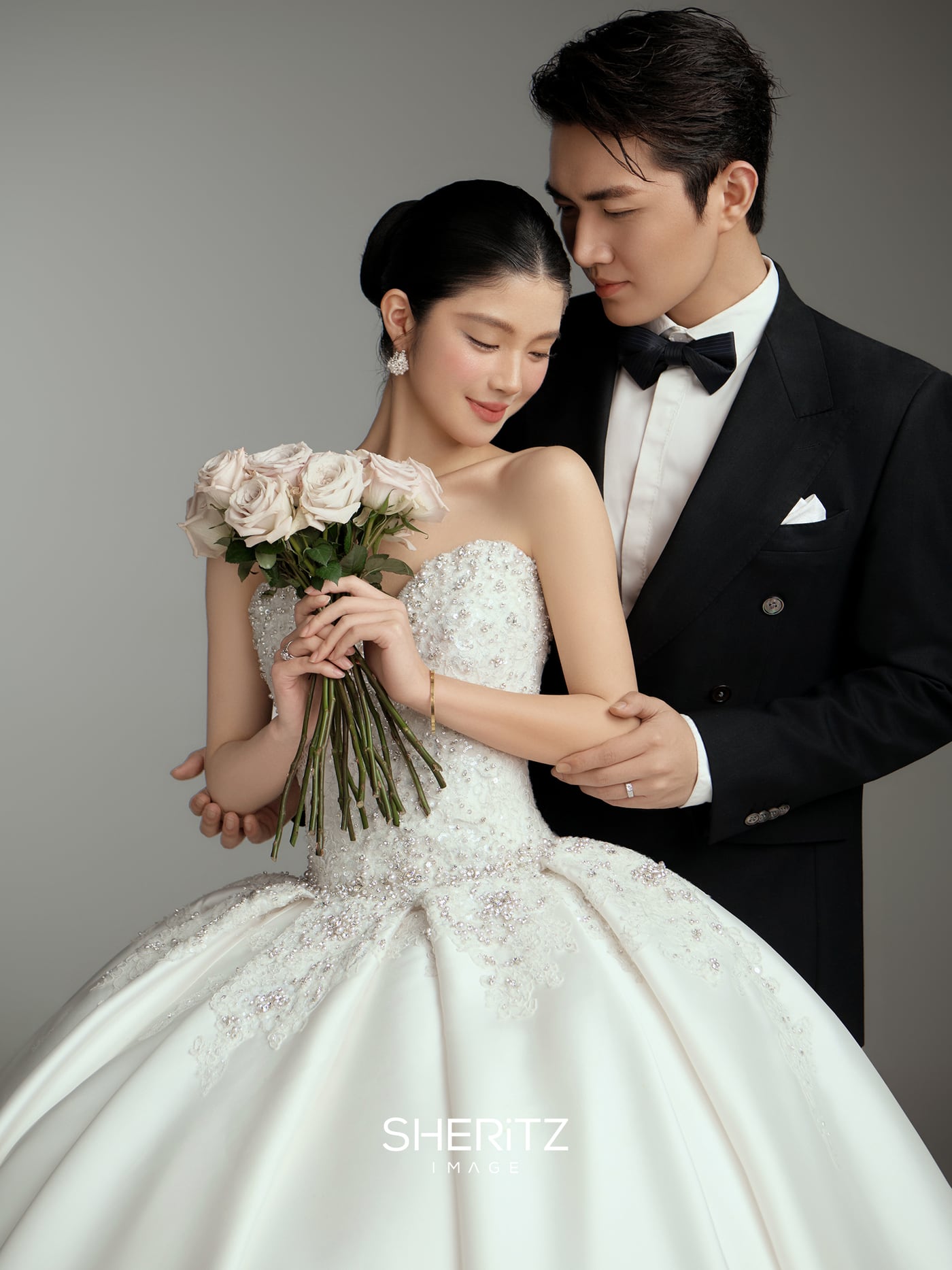 大婚肖像 · 韩先生 & 秋女士 · 婚纱摄影 7