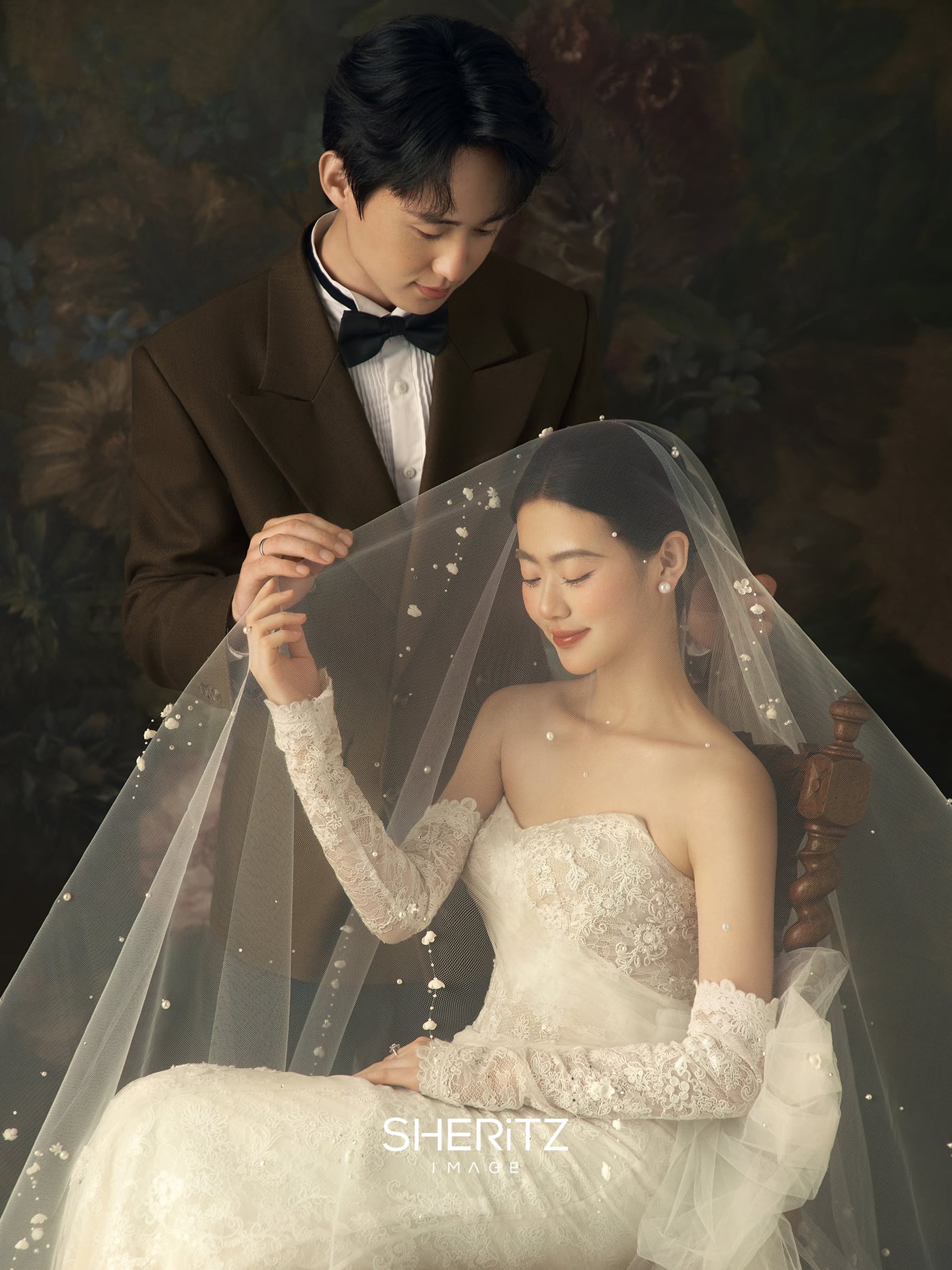 复古油画 · 裴先生 & 白小姐 · 婚纱摄影 5