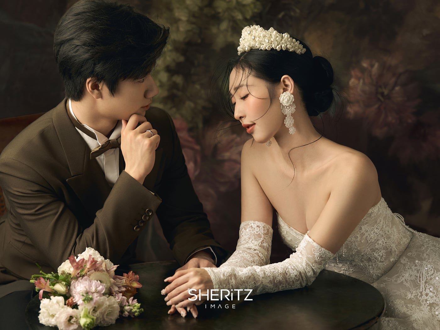 复古油画 · 许小姐 & 李先生 · 婚纱摄影 1
