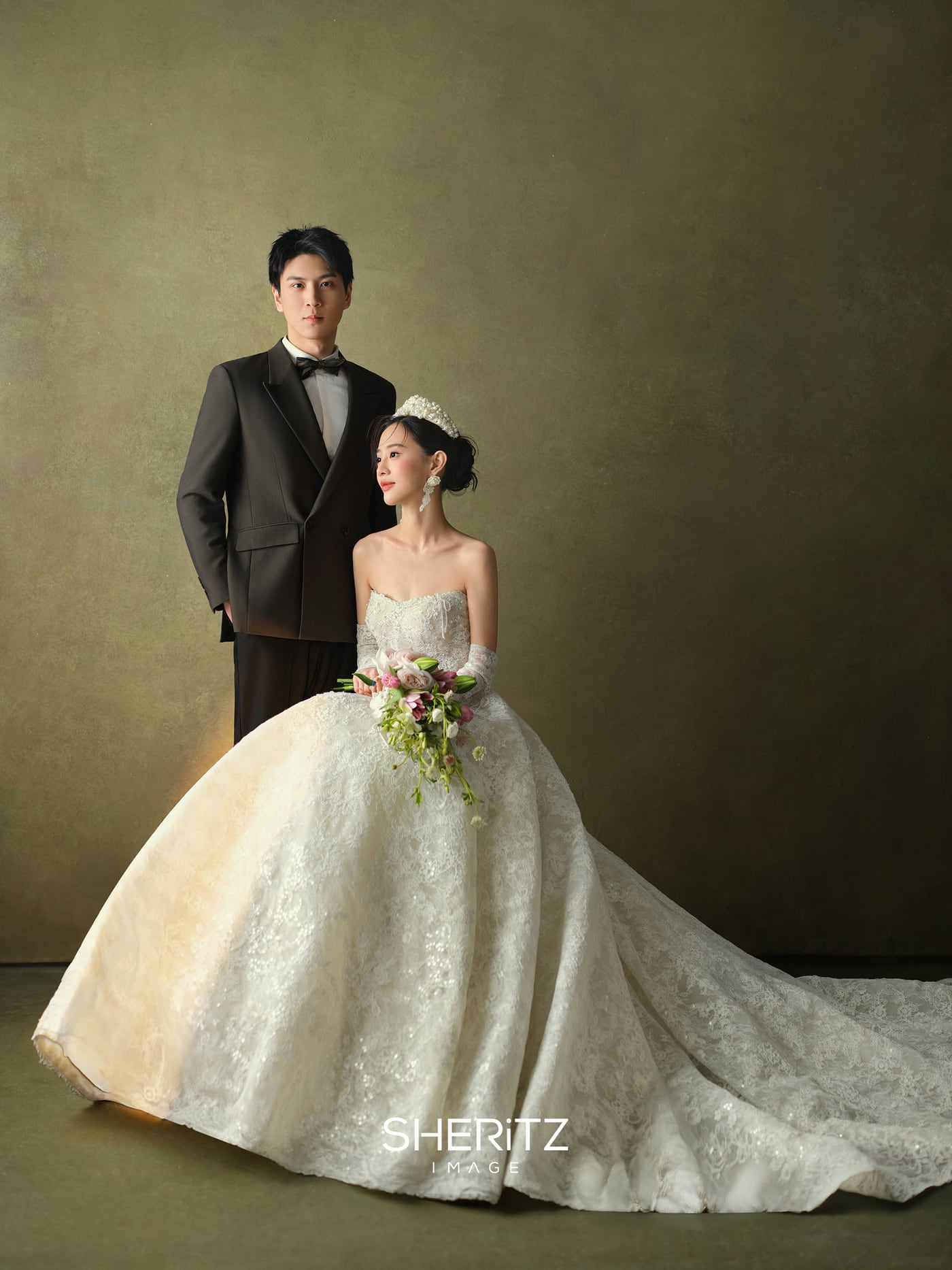 复古油画 · 周先生 & 许小姐 · 婚纱摄影 5